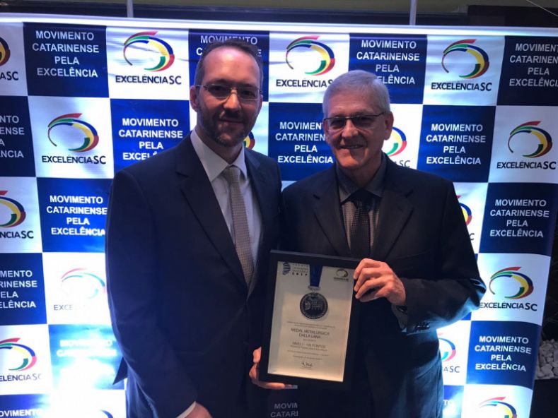 Medal Bombas Hidráulicas recebe Prêmio Catarinense de Excelência Medal Bombas Hidráulicas recebe Prêmio Catarinense de Excelência